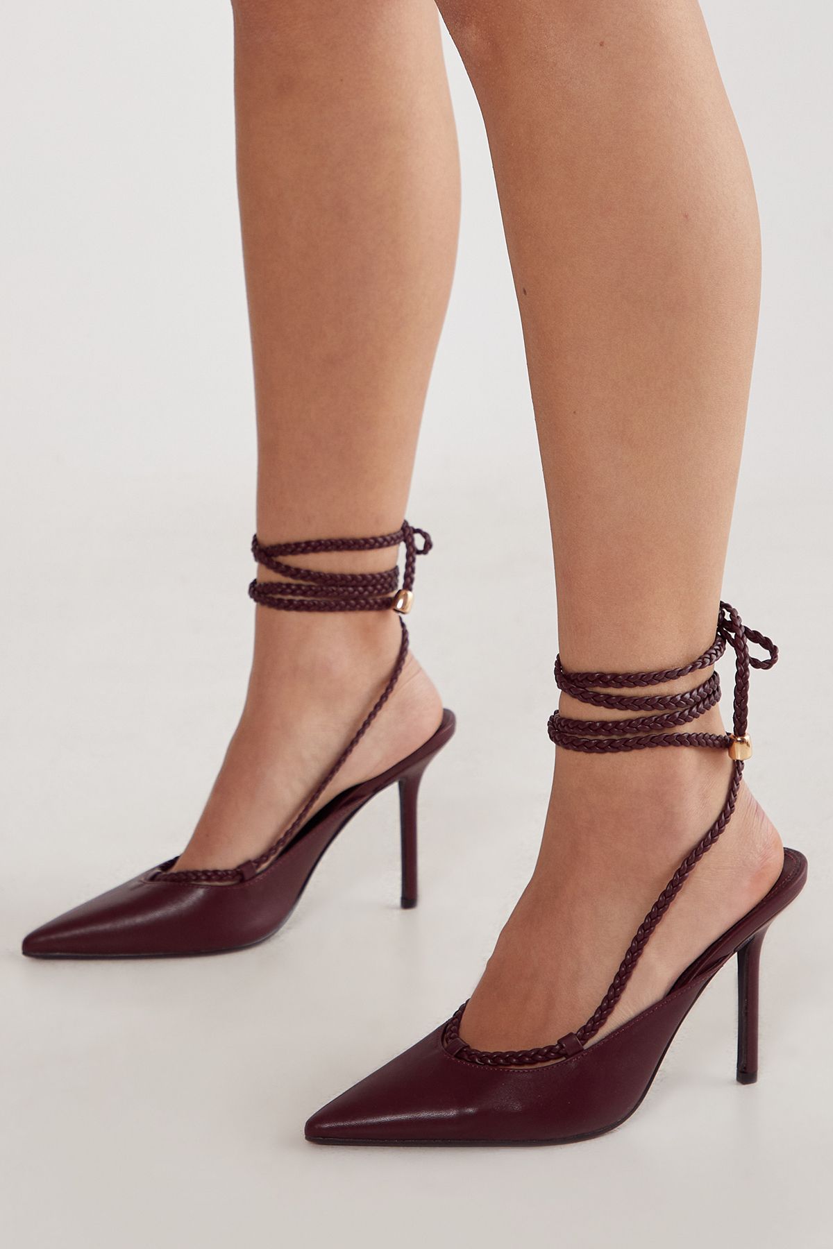 NastyGal Metallic Toe Thong Court Strappy Court Heel Burgundy image 2