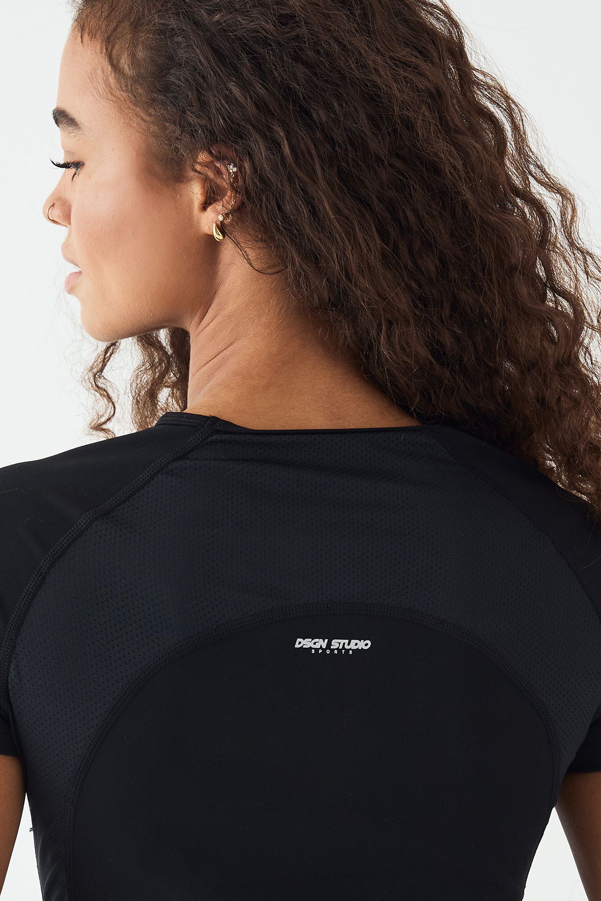 DSGN Studio DSGN Studio Reflective Mesh Panel Running Top Black image 4