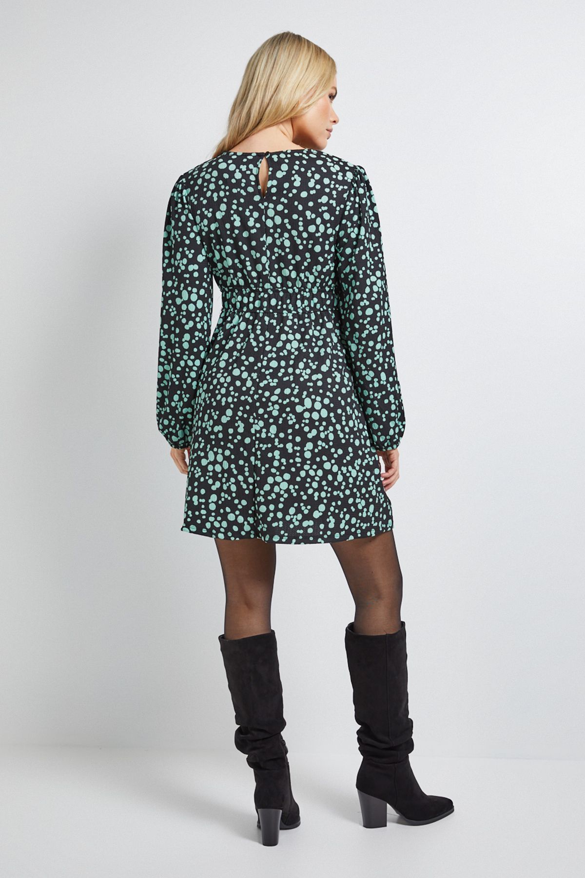 Dorothy Perkins Green Knot Waist Detail Jersey Mini Dress Green image 3