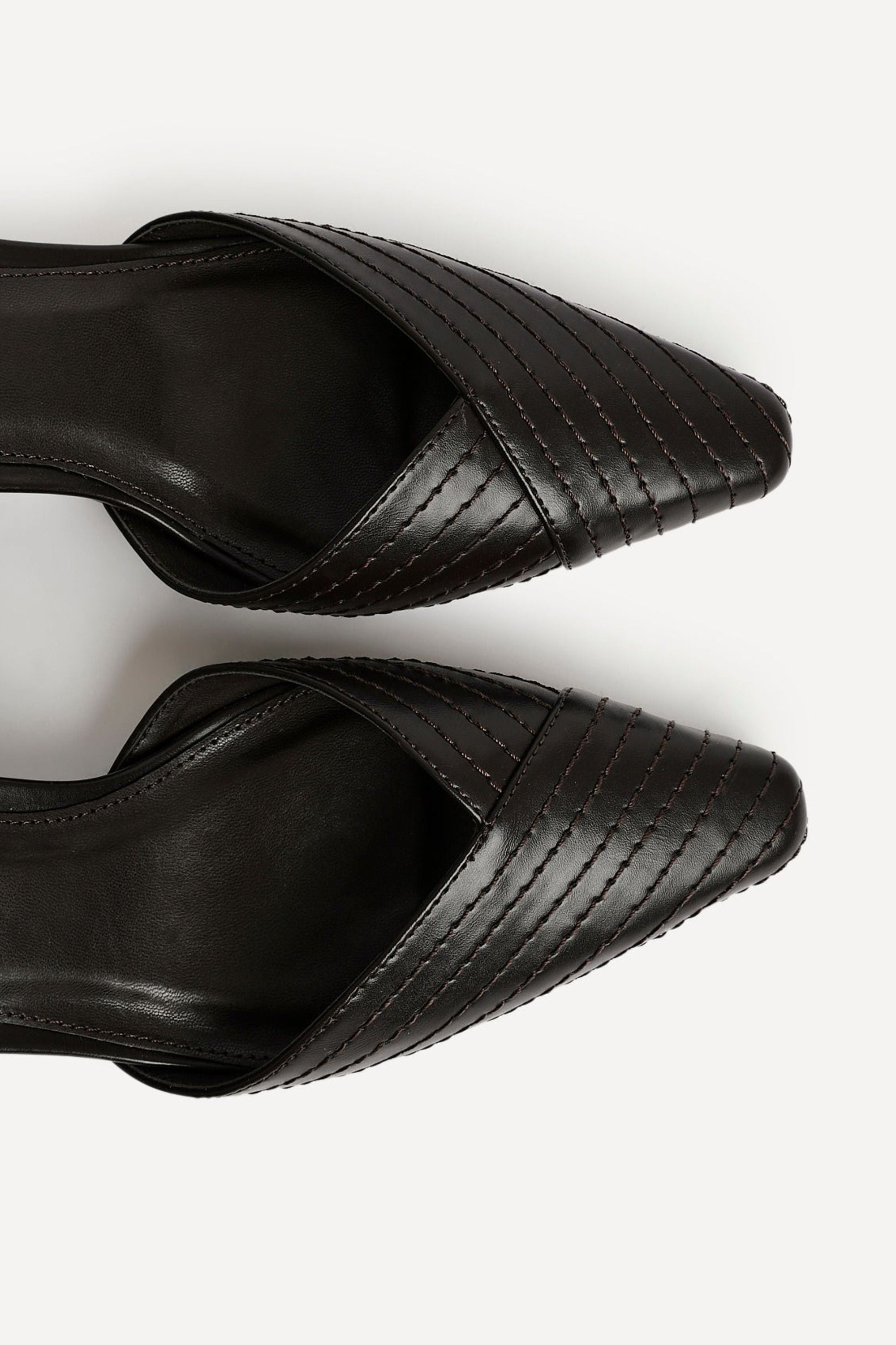 Linzi Siren Brown Faux Leather Quilted Court Heel image 5