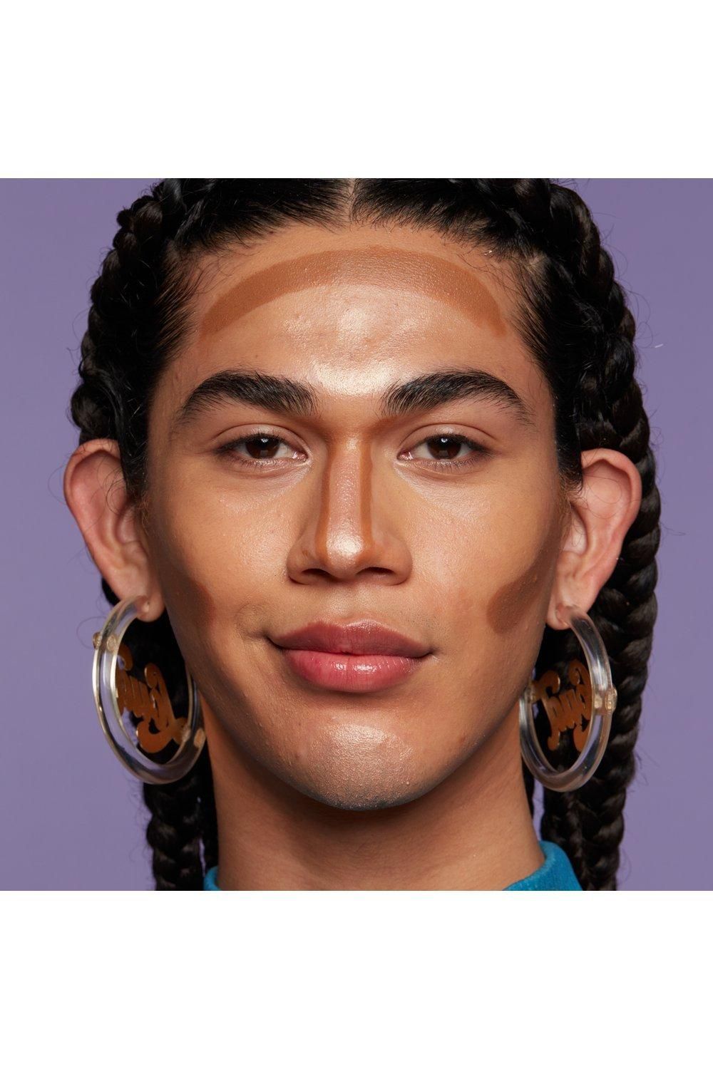 NYX Professional Makeup Wonder Stick Highlight & Contour Stick Medium image 3