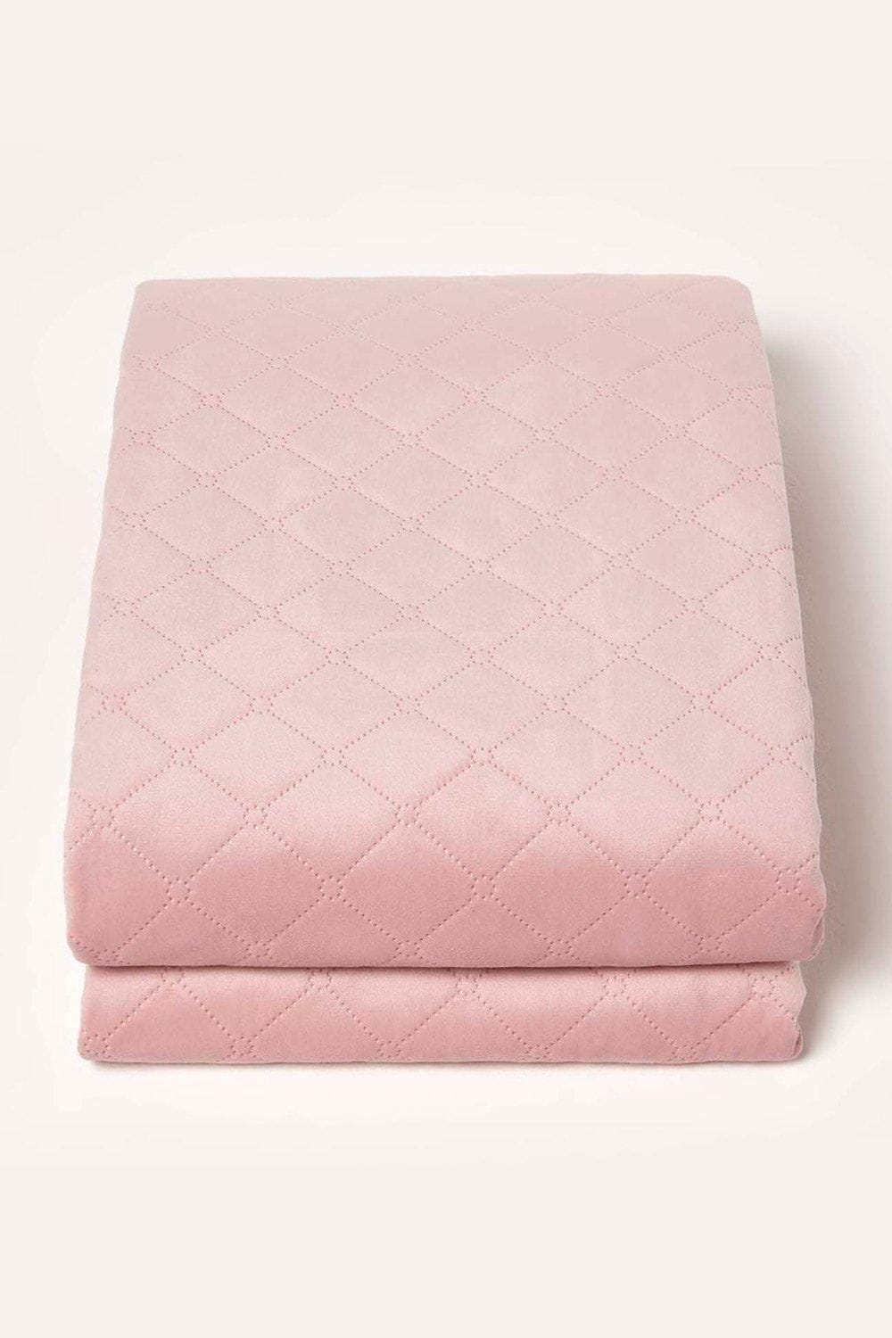 Homescapes Diamond Quilted Velvet Throw image 2