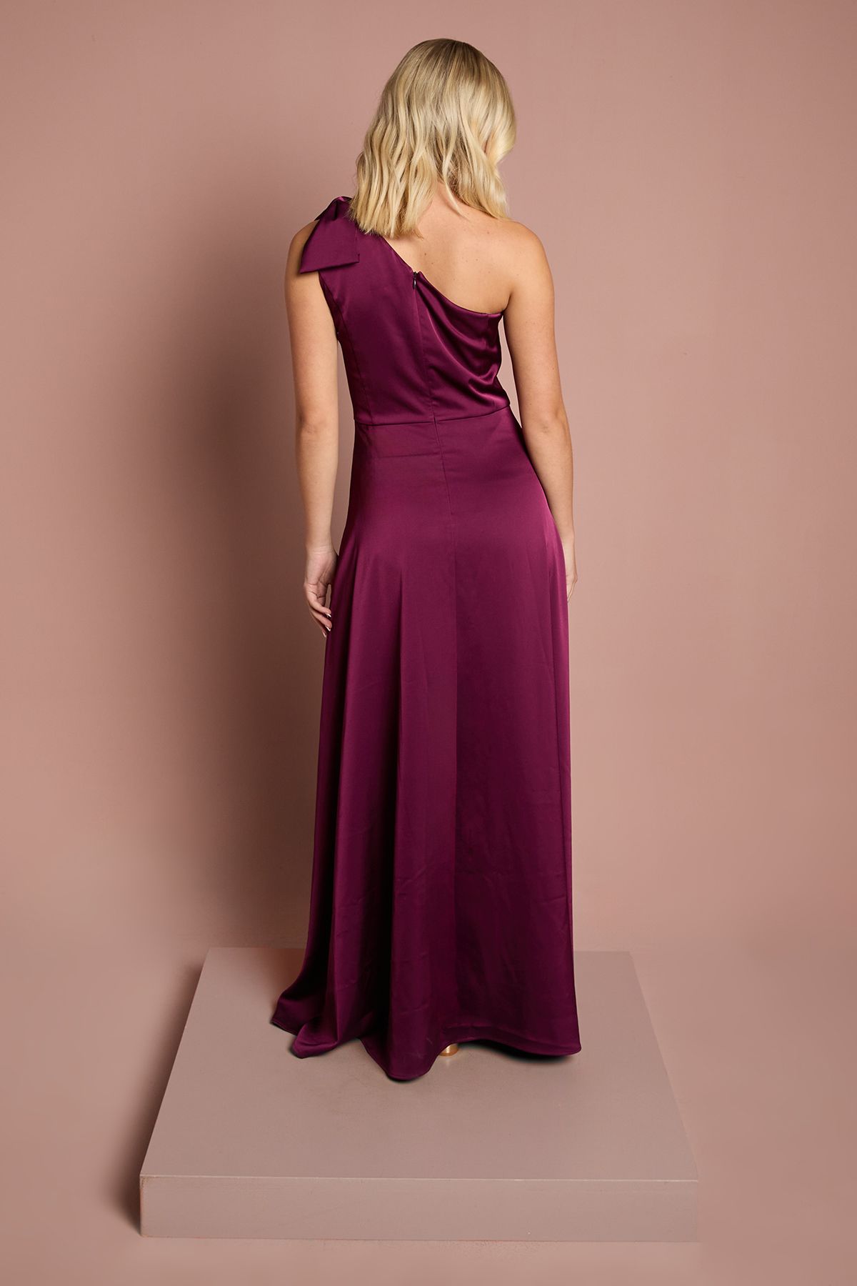 Coast Teen Coast One Shoulder Bow Bridesmaid Dress Fig image 3