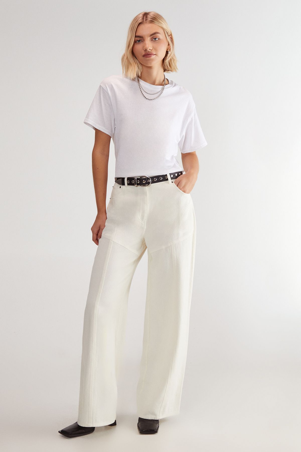 NastyGal Denim Straight Leg Jeans Ecru image 2