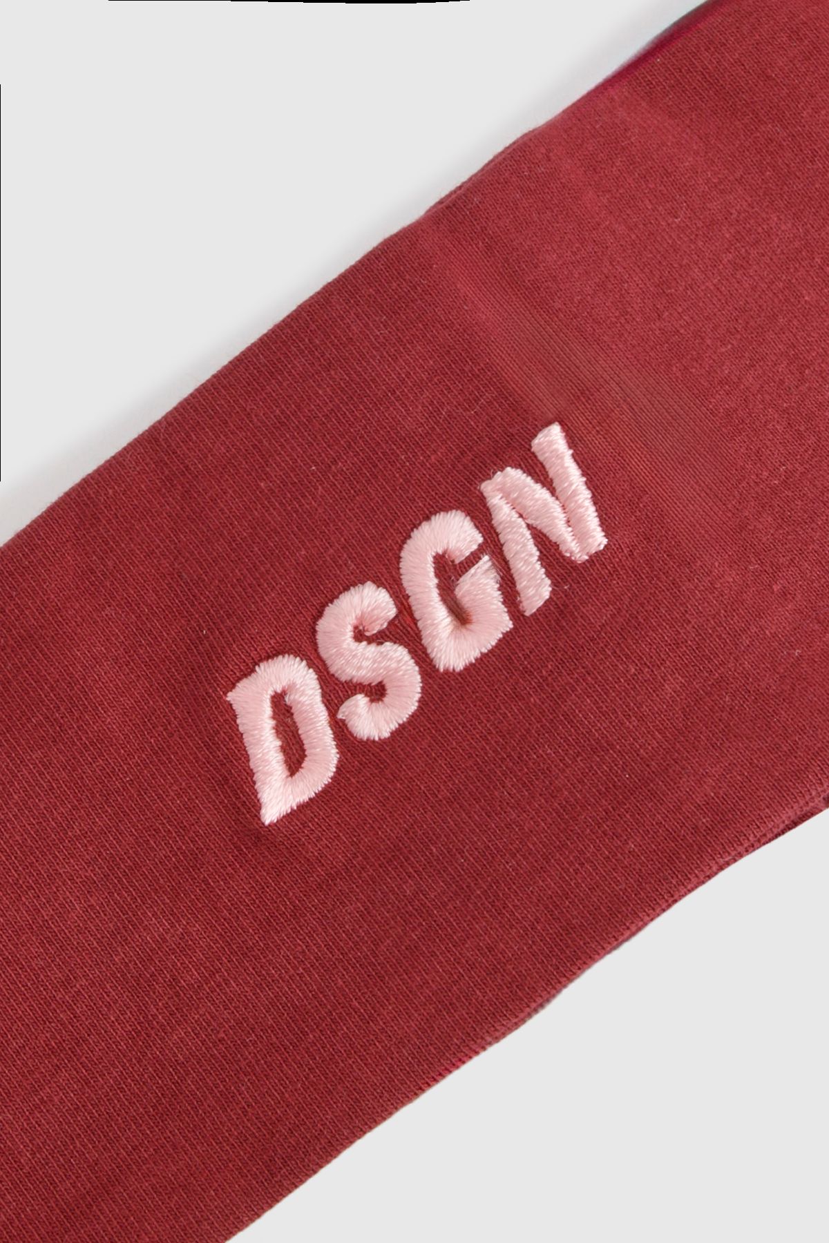DSGN Studio DSGN Studio Sport Embroidered Headband Burgundy image 3