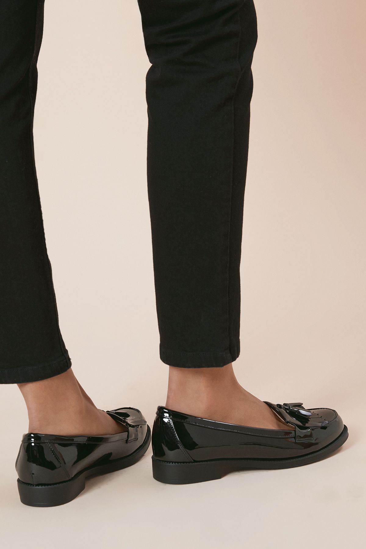 Dorothy Perkins Wide Fit Leigh Fringe Loafers True Black image 2