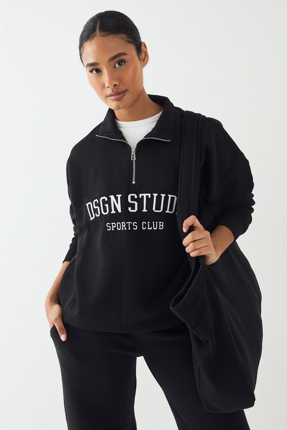 DSGN Studio DSGN Studio Polar Fleece Applique Oversized Half Zip Sweatshirt Black