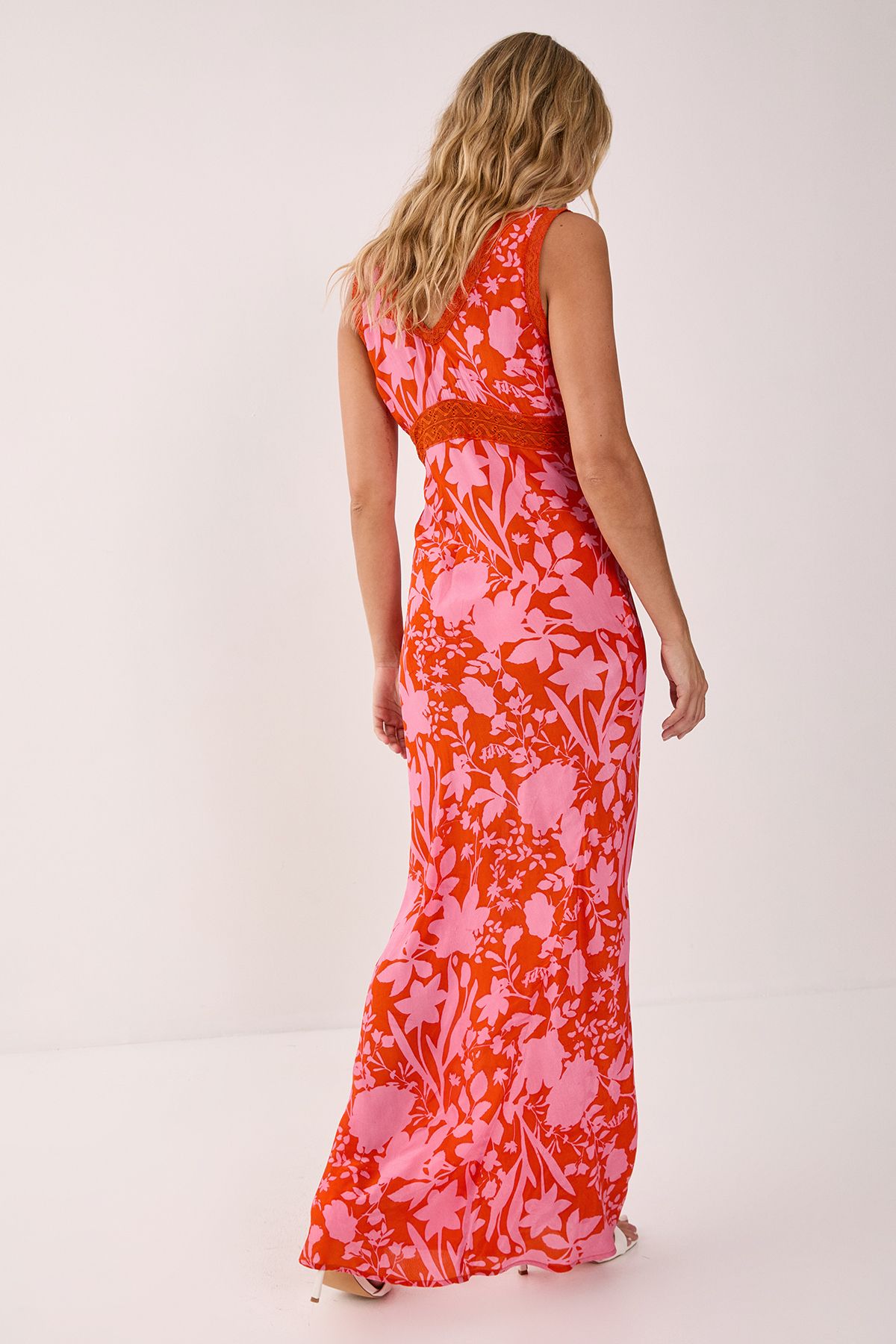 NastyGal Floral Lace Insert Plunge Maxi Dress Red image 3