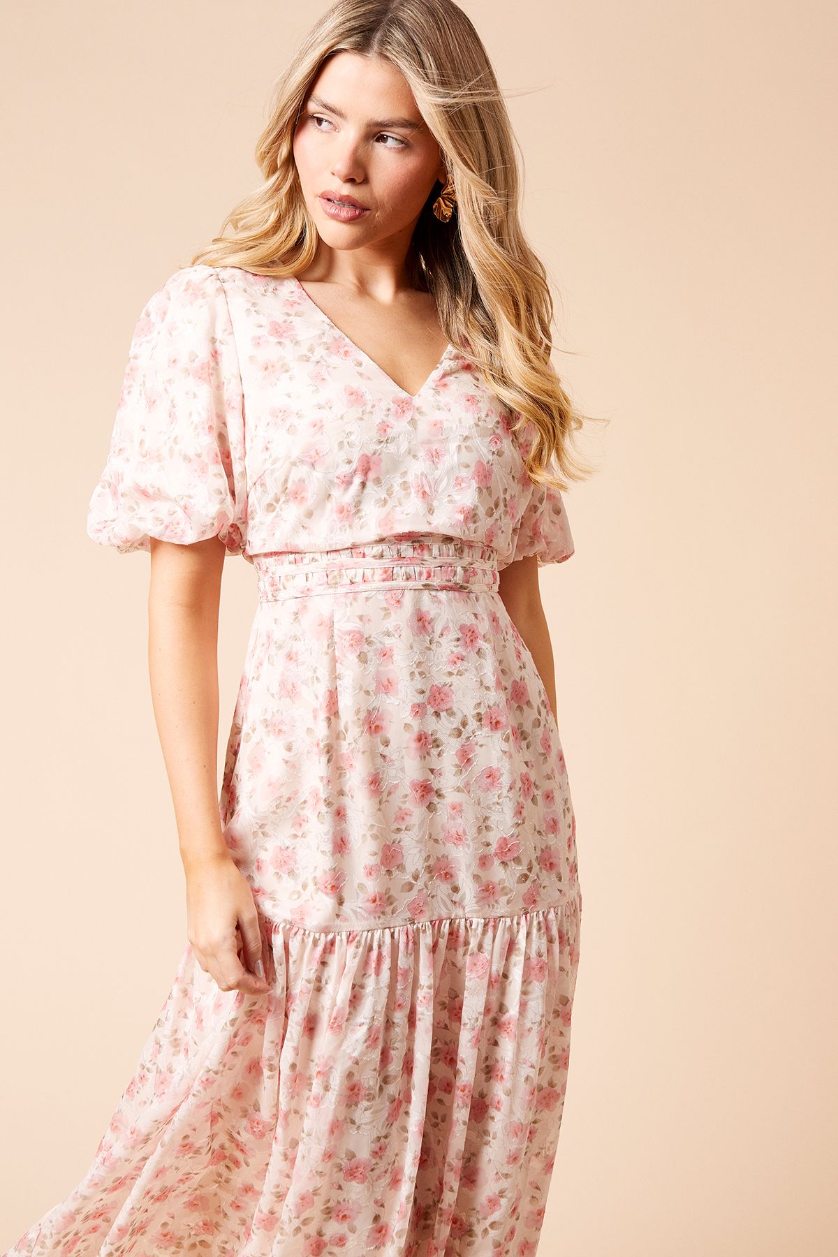 Dorothy Perkins DP Luxe Chiffon Jacquard Puff Sleeve Midi Dress Pink image 2