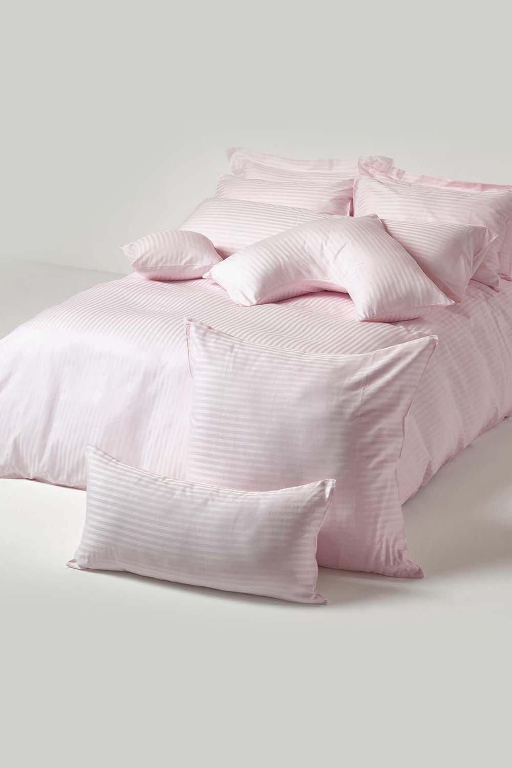 Homescapes Continental Egyptian Cotton Pillowcase 330 TC, 80 x 80 cm image 4