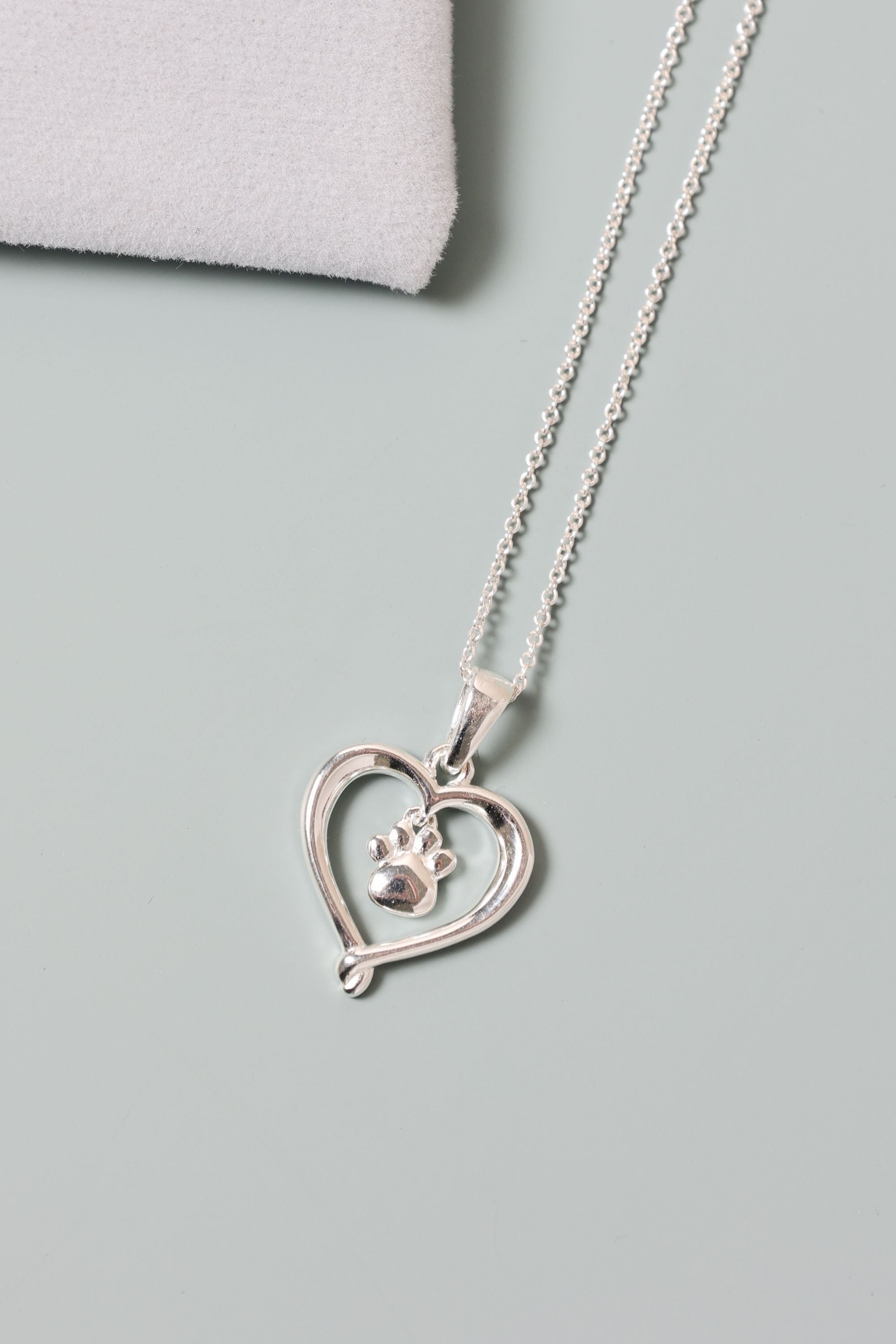 Simply Silver Sterling Silver 925 Polished Heart and Pawprint Pendant image 3