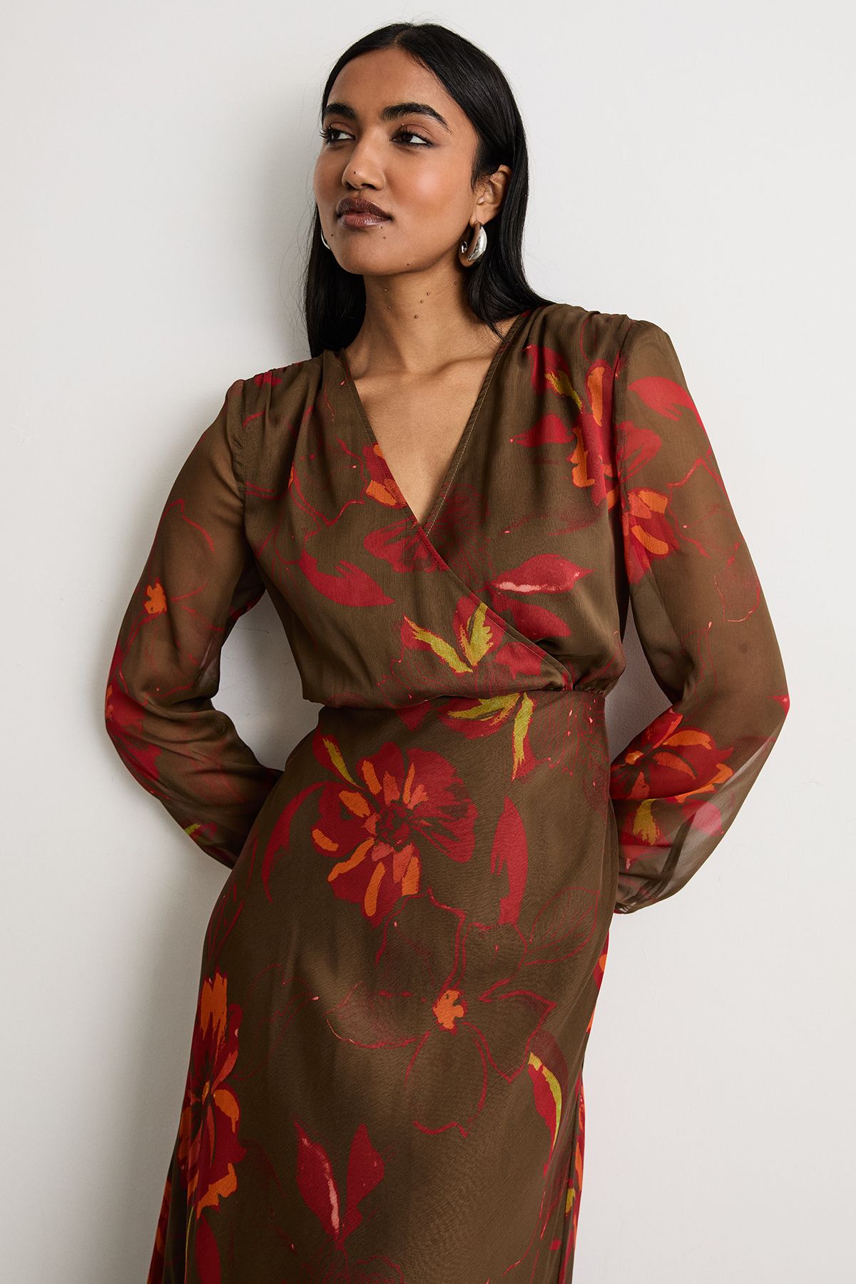 Warehouse Printed Shoulder Pad V Neck Tie Detail Midi Dress Brown image 2