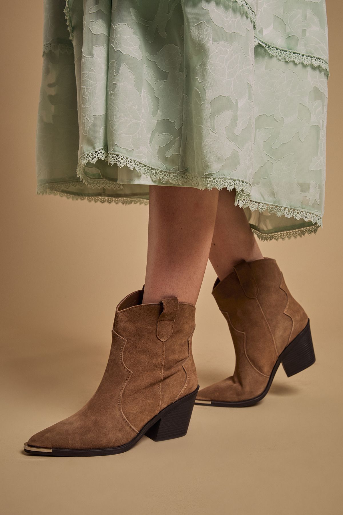 Oasis Tammy Real Suede Metal Trim Western Ankle Boots Mocha image 2