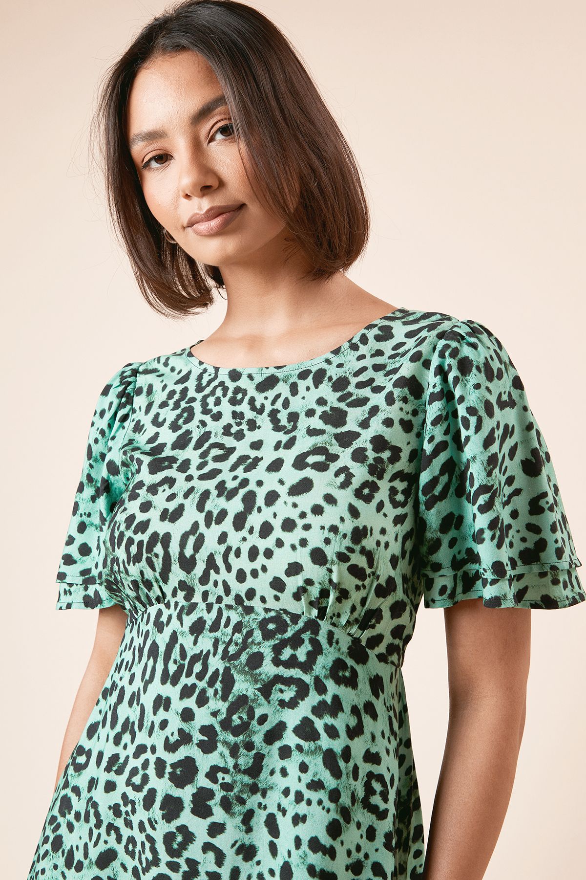 Dorothy Perkins Green Animal Double Frill Angel Sleeve Mini Dress Green image 4