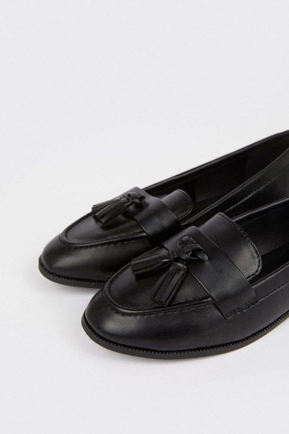 Dorothy Perkins Wide Fit Lennie Tassel Loafers Black image 4