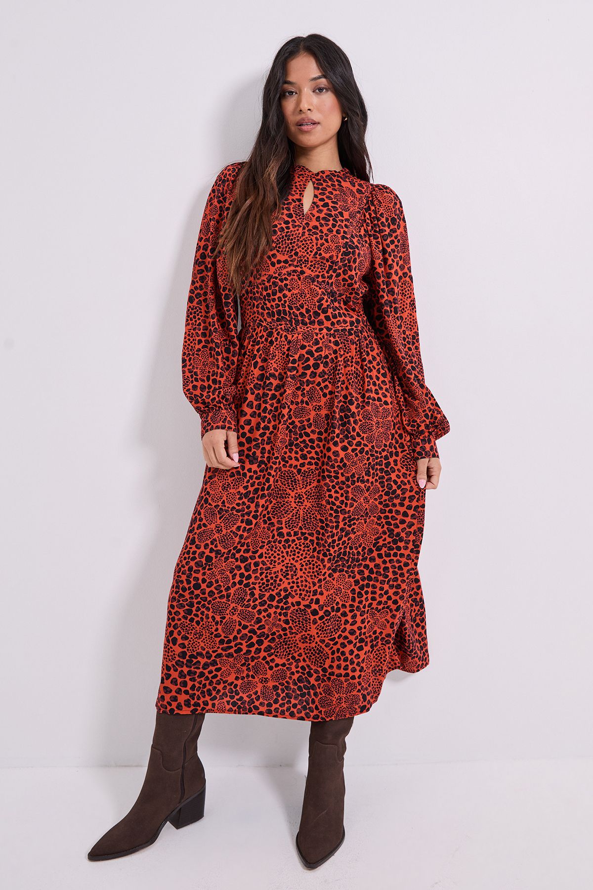 Dorothy Perkins Petite Keyhole Detail Waisted Blouson Sleeve Printed Midi Dress Orange image 1