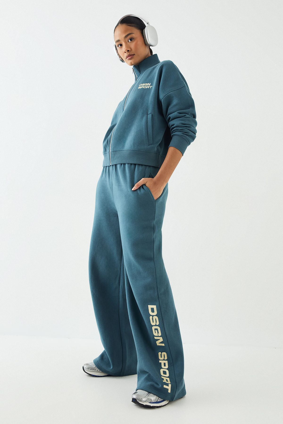 DSGN Studio DSGN Studio Sport Funnel Neck Zip Through Bomber Tracksuit Teal image 3