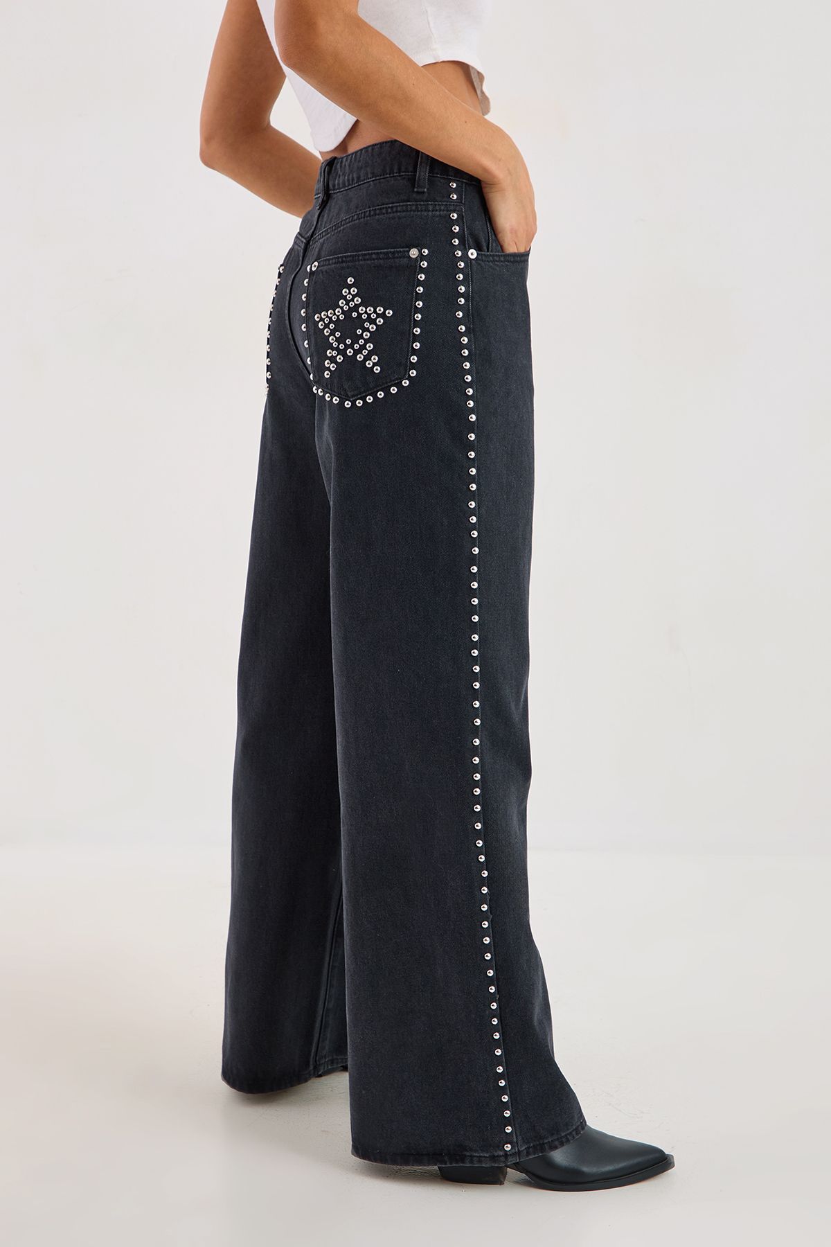 NastyGal Star Studded Baggy Denim Jeans Washed Black image 4