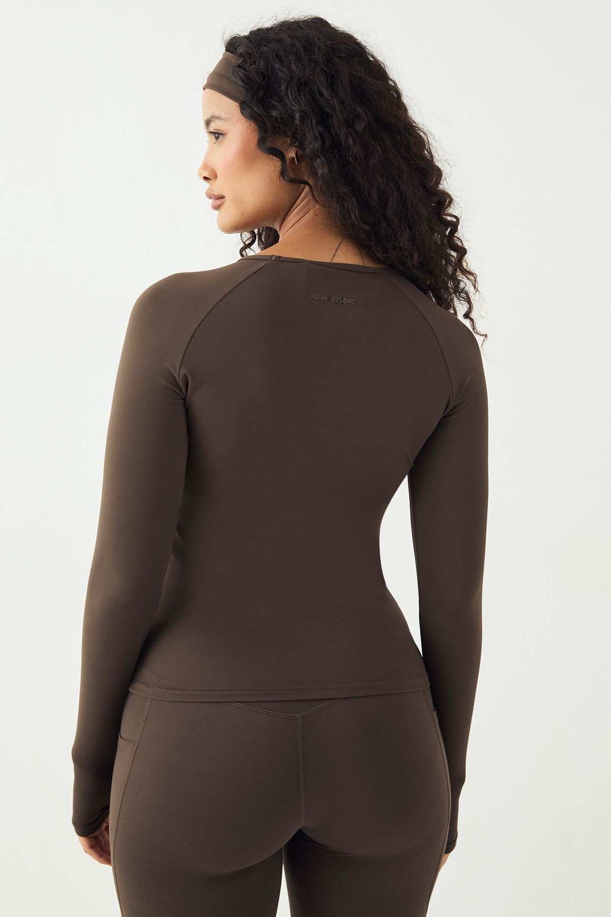 DSGN Studio DSGN Studio Ultra Sculpt Long Sleeve Top Espresso image 2