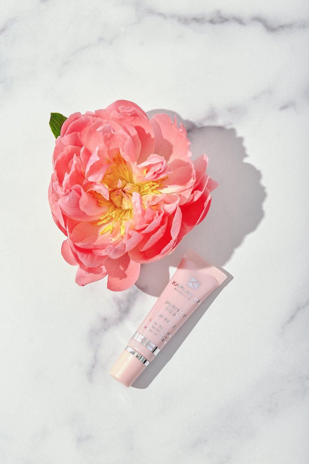 Kaplan MD Perfect Pout Lip Balm Pink Peony image 7