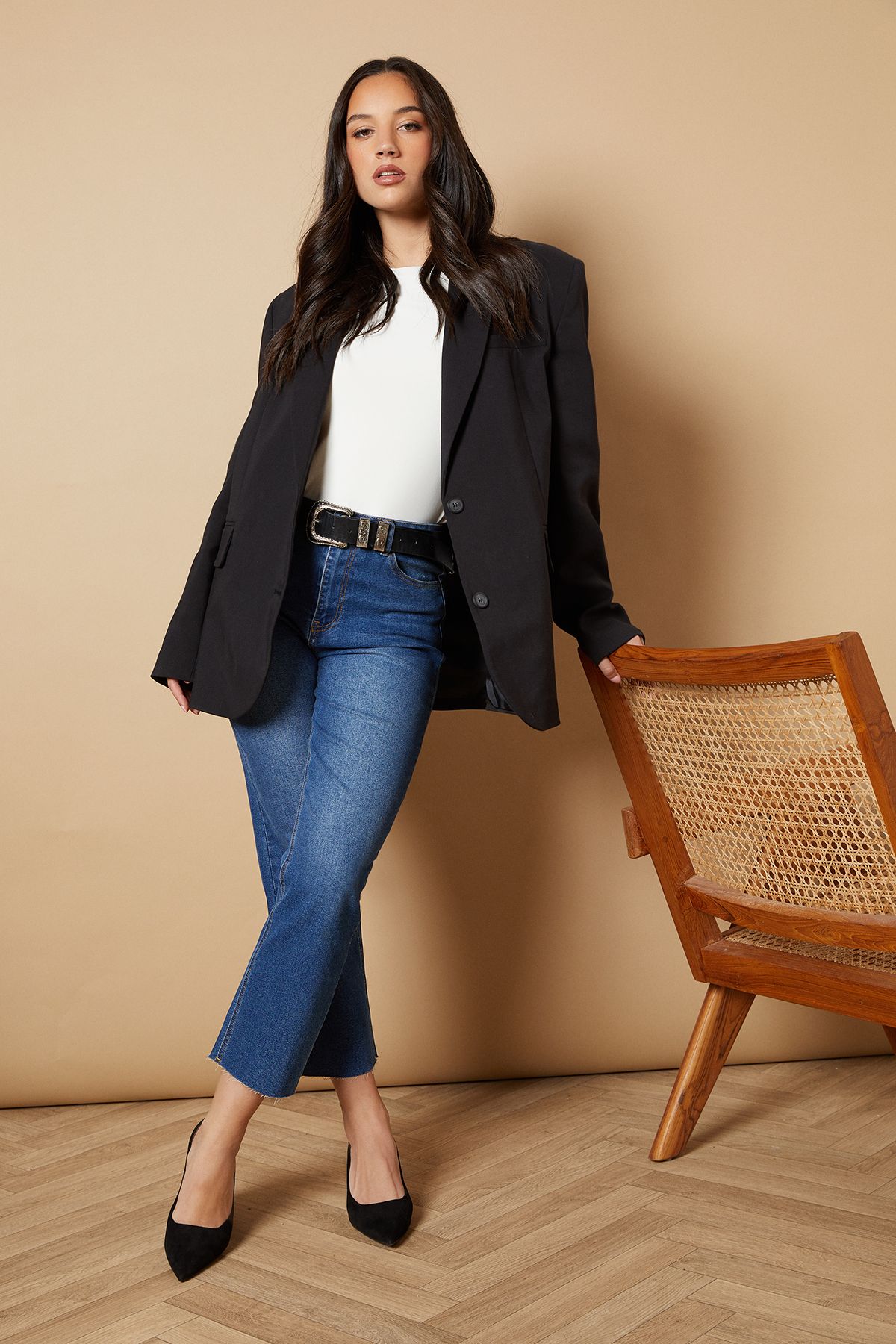 Oasis Vern Faux Suede Pointed Block Court Shoes Natural Black image 1