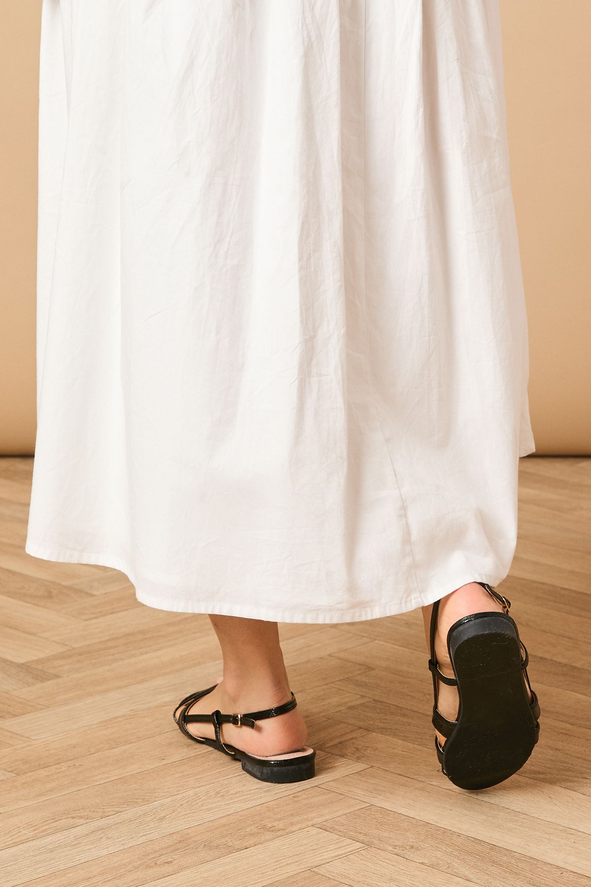 Oasis Ivy Cross Strap Slingback Flat Sandals Black image 4