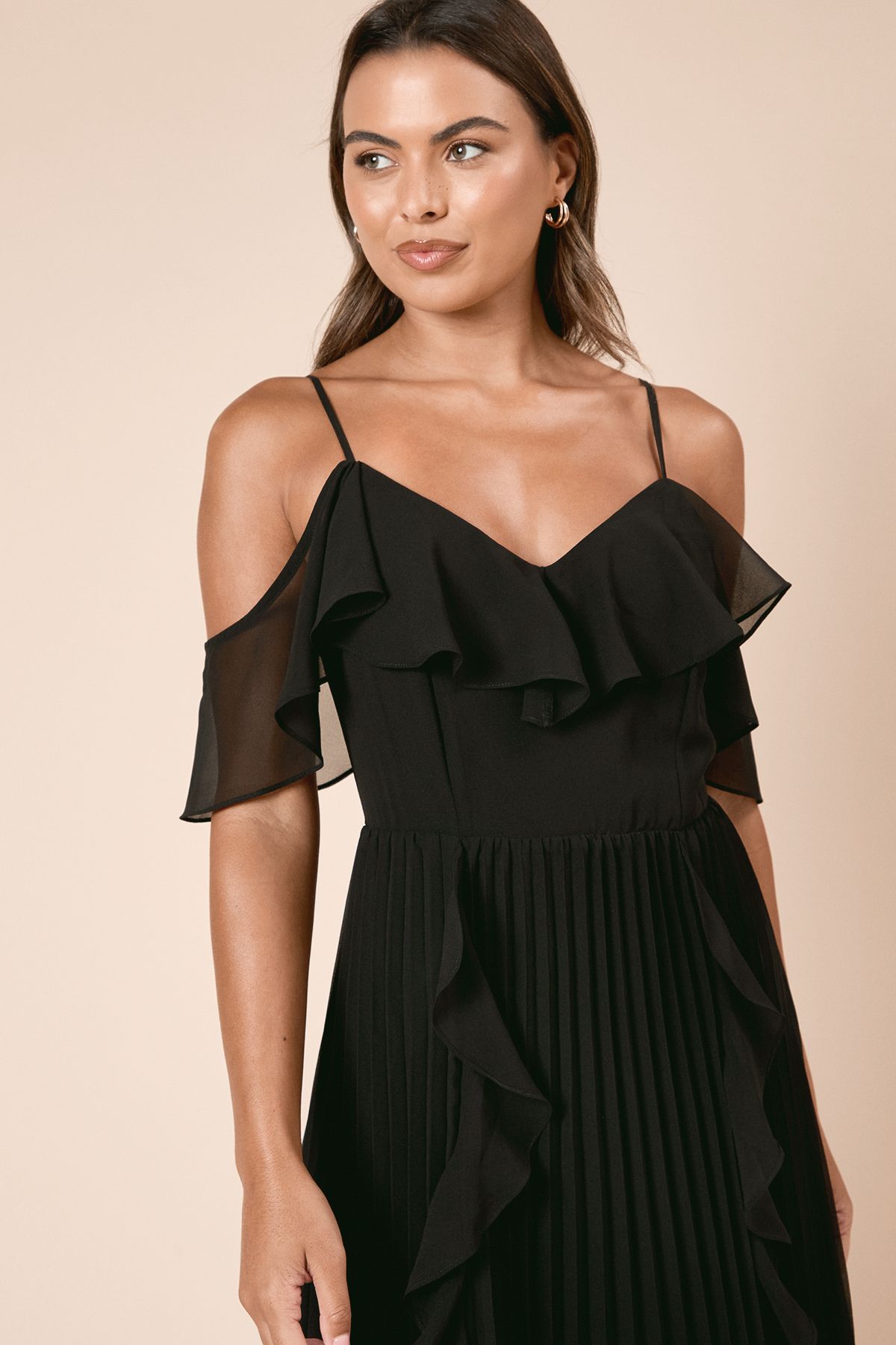 Dorothy Perkins DP Luxe Ruffle Front Cold Shoulder Midi Dress Black image 3