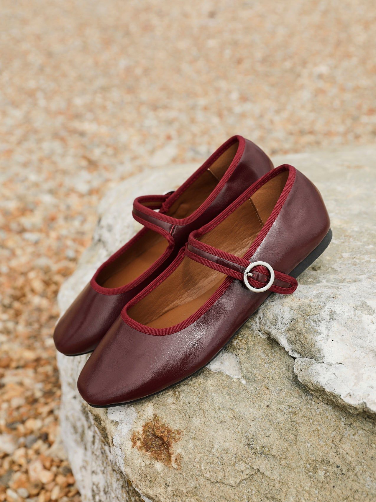 Linzi Graceful Burgundy Faux Leather Ballet Pumps image 2