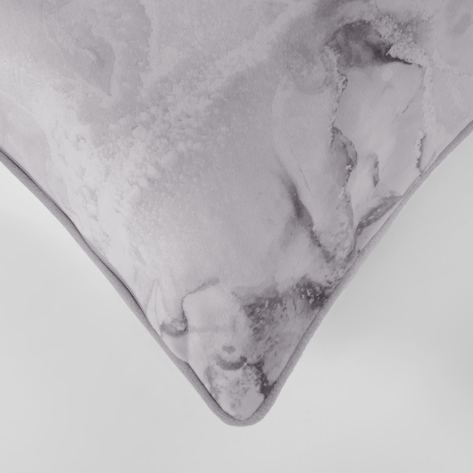 OHS 2 Pack Marble Matte Velvet Cushion Covers image 3