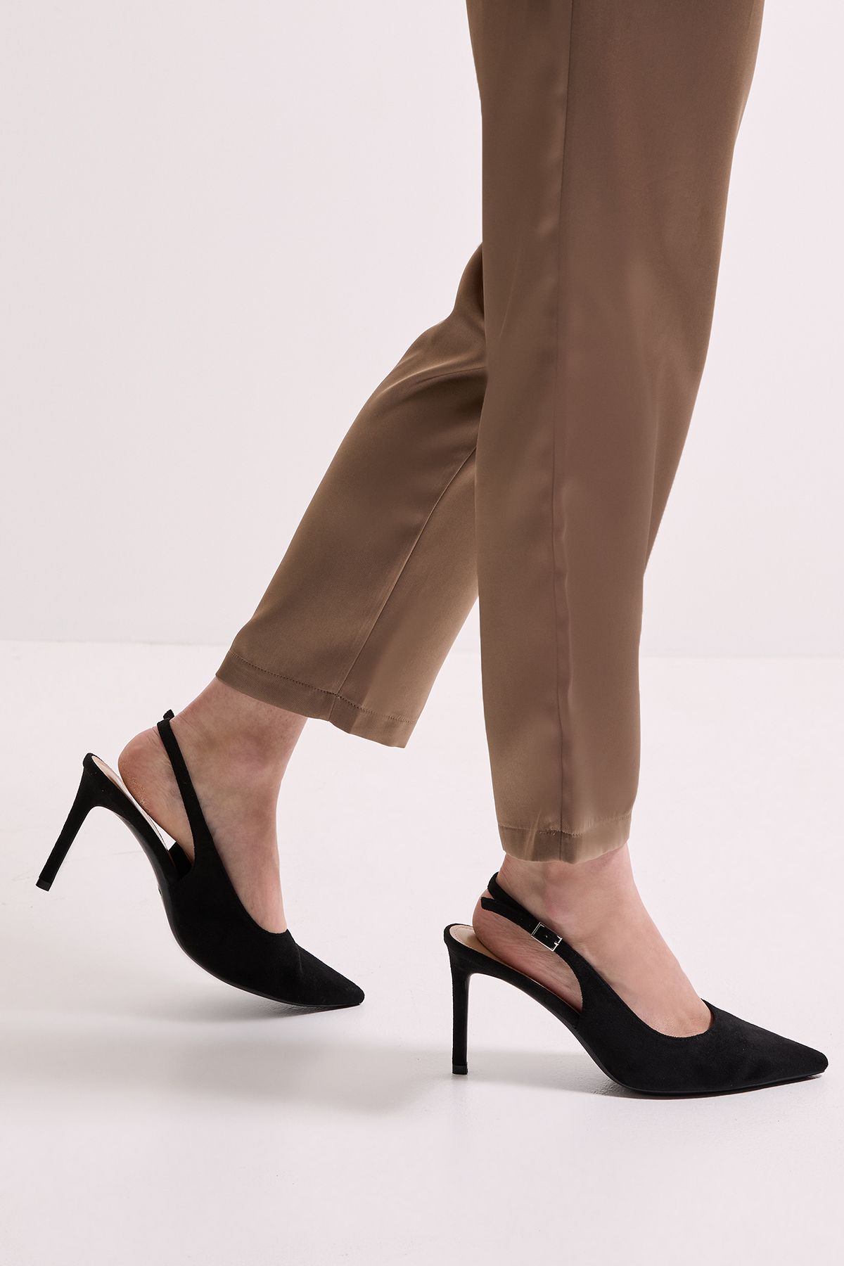 Dorothy Perkins Dasha Sling Back High Stiletto Court Shoes Natural Black image 2