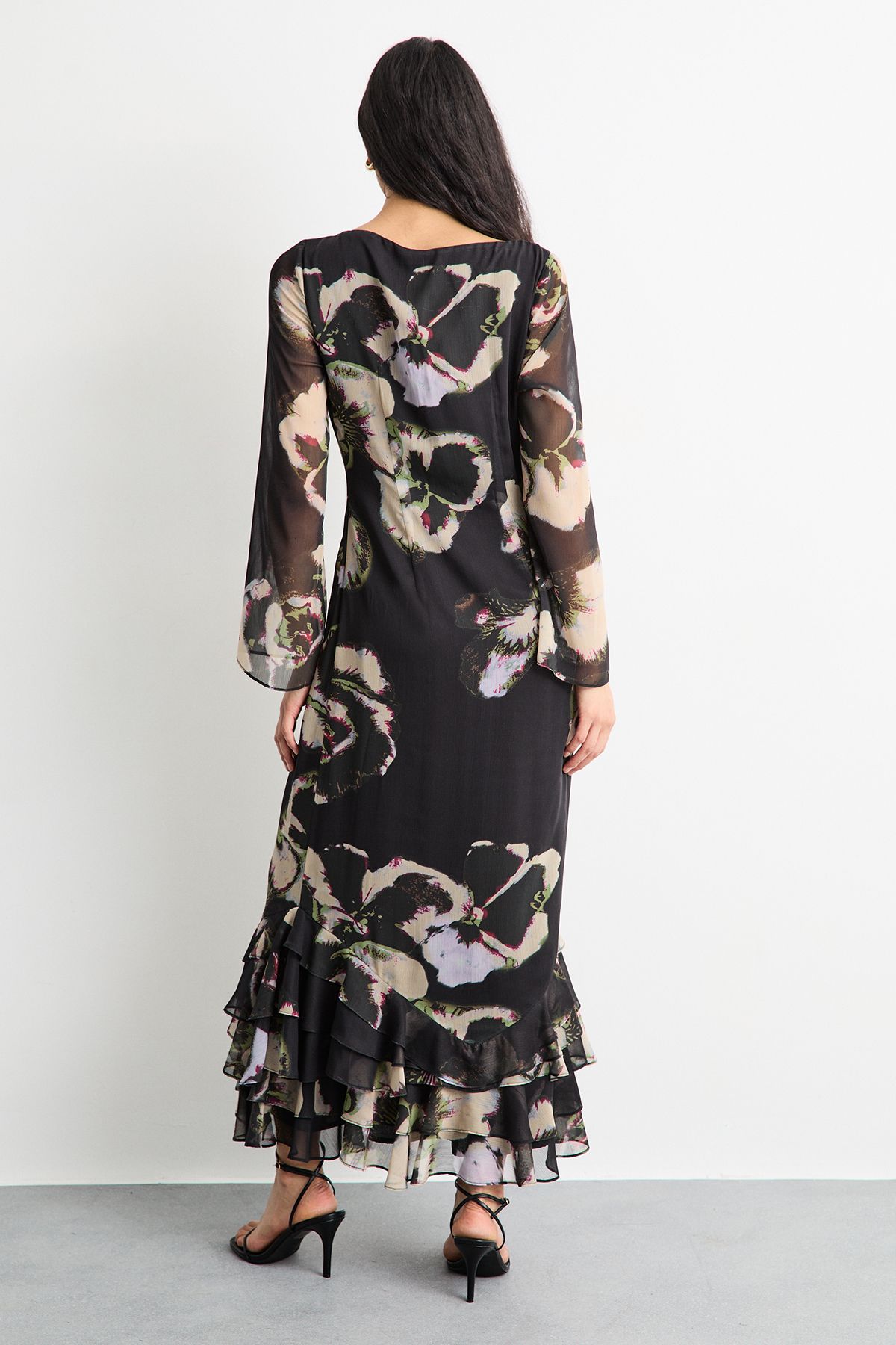 Warehouse Printed Scoop Neck Ruffle Hem Midi Dress Floral image 3
