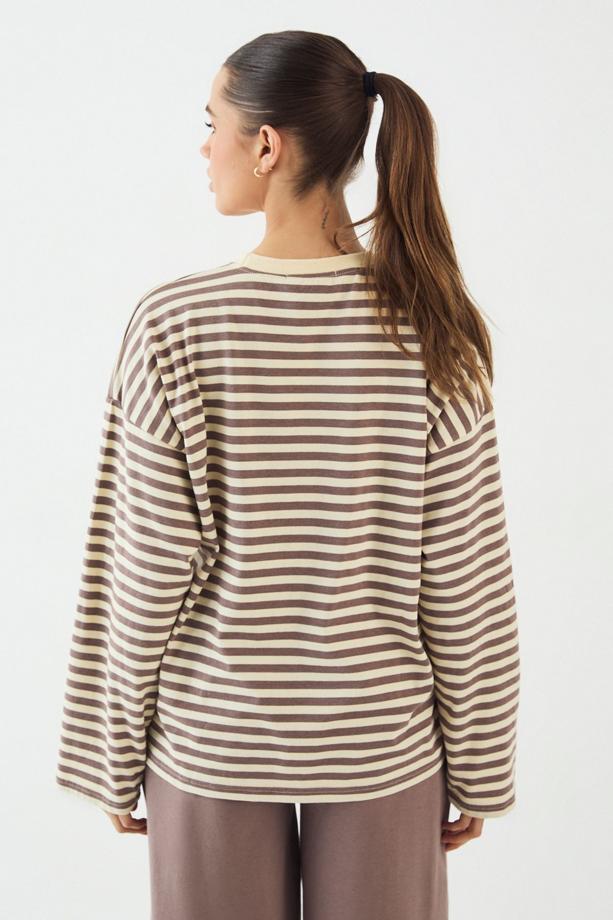 DSGN Studio DSGN Studio Stripe Long Sleeve T-Shirt Mocha image 2