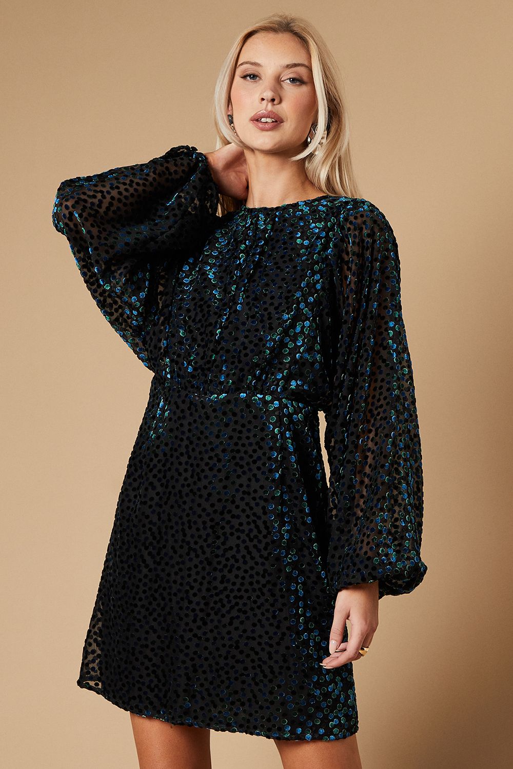 Oasis Velvet Long Sleeve Mini Dress Green