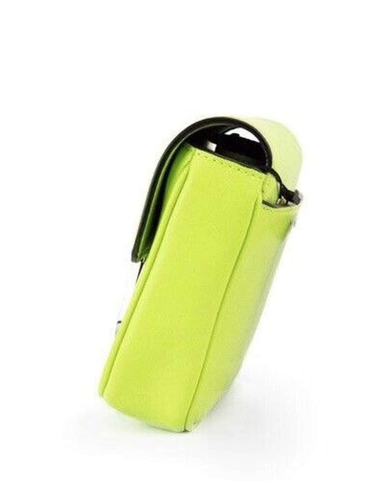 Marc Jacobs Softshot 21 Crossbody Bag Magnetic Closure Wo - Camel image 3