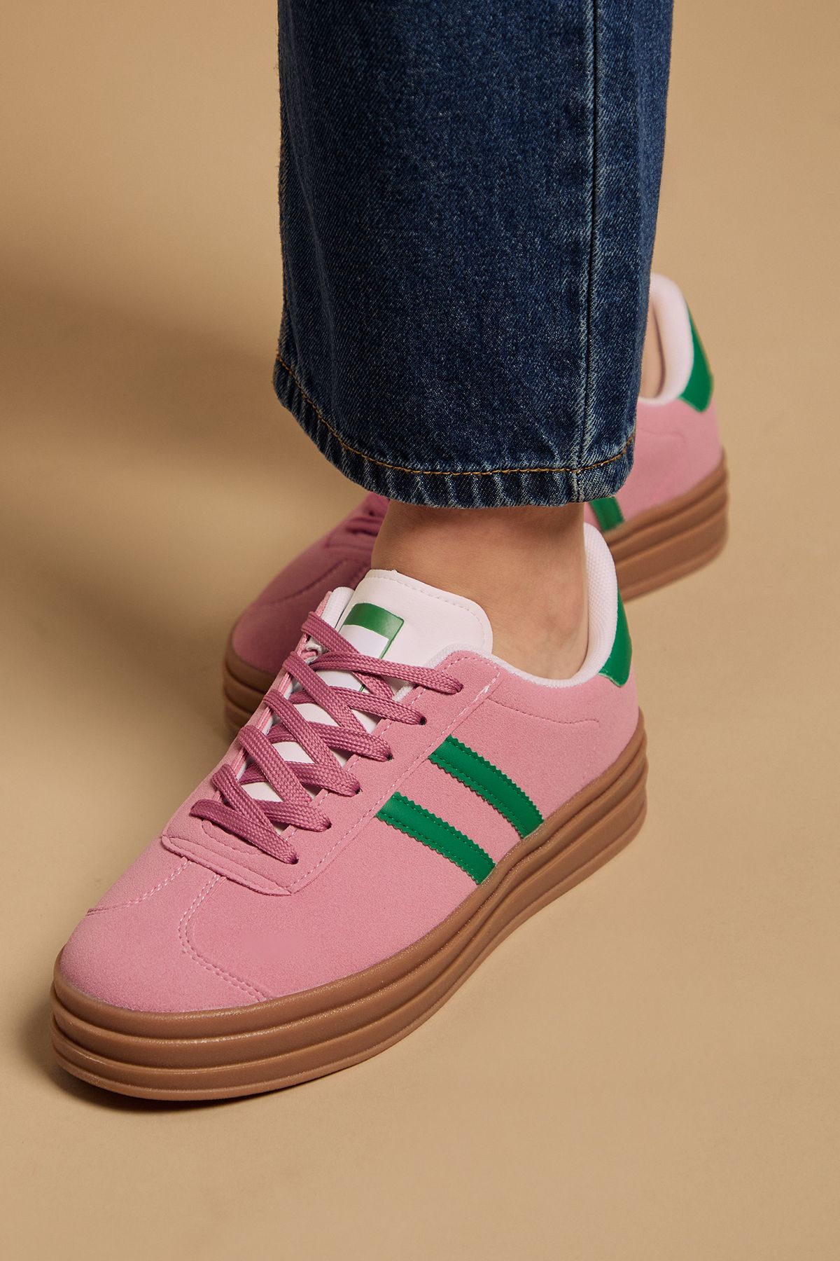 Oasis Issie Faux Suede Lace Up Platform Trainers Pink image 5