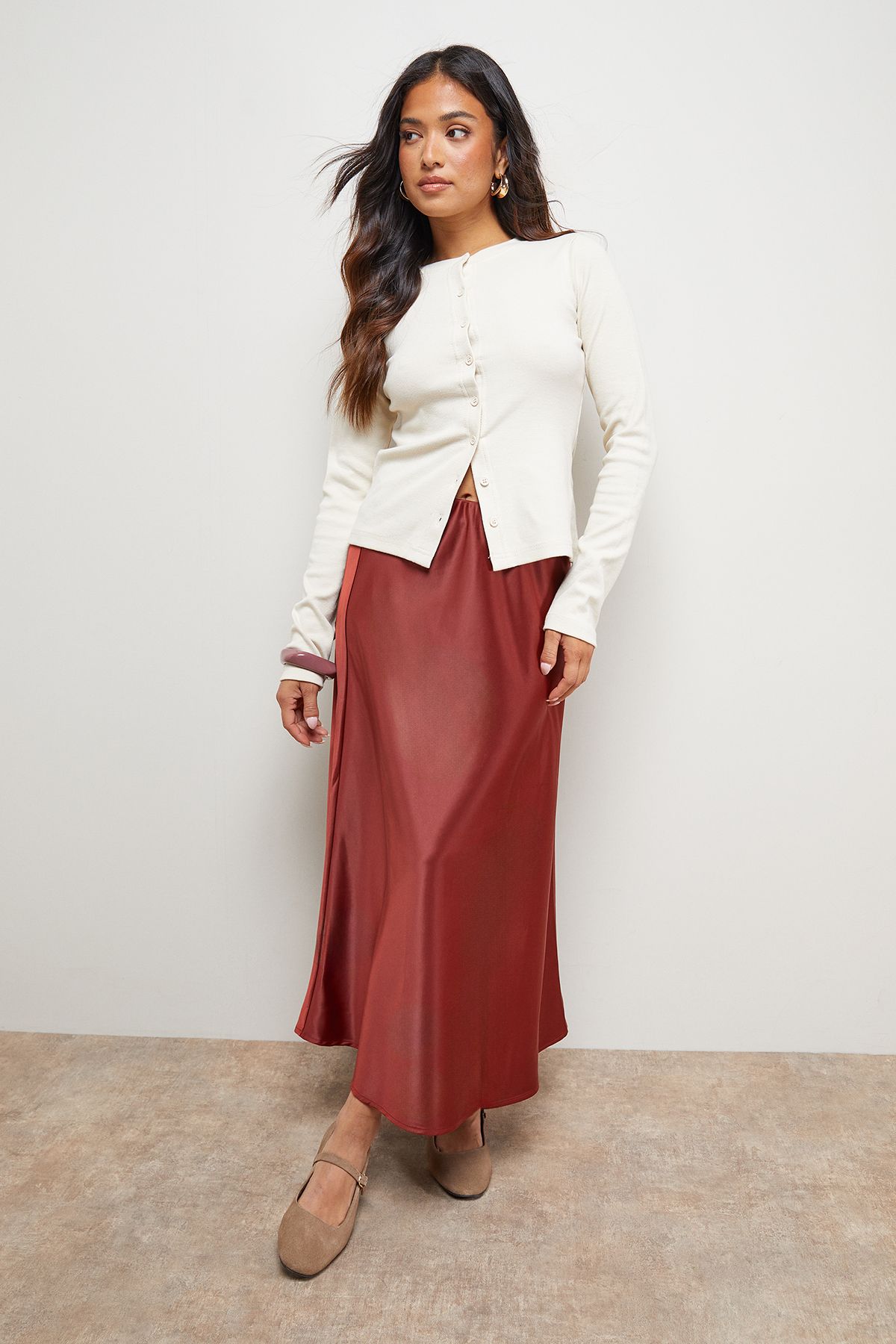 Oasis Petite Satin Bias Cut Midi Skirt Rust image 4