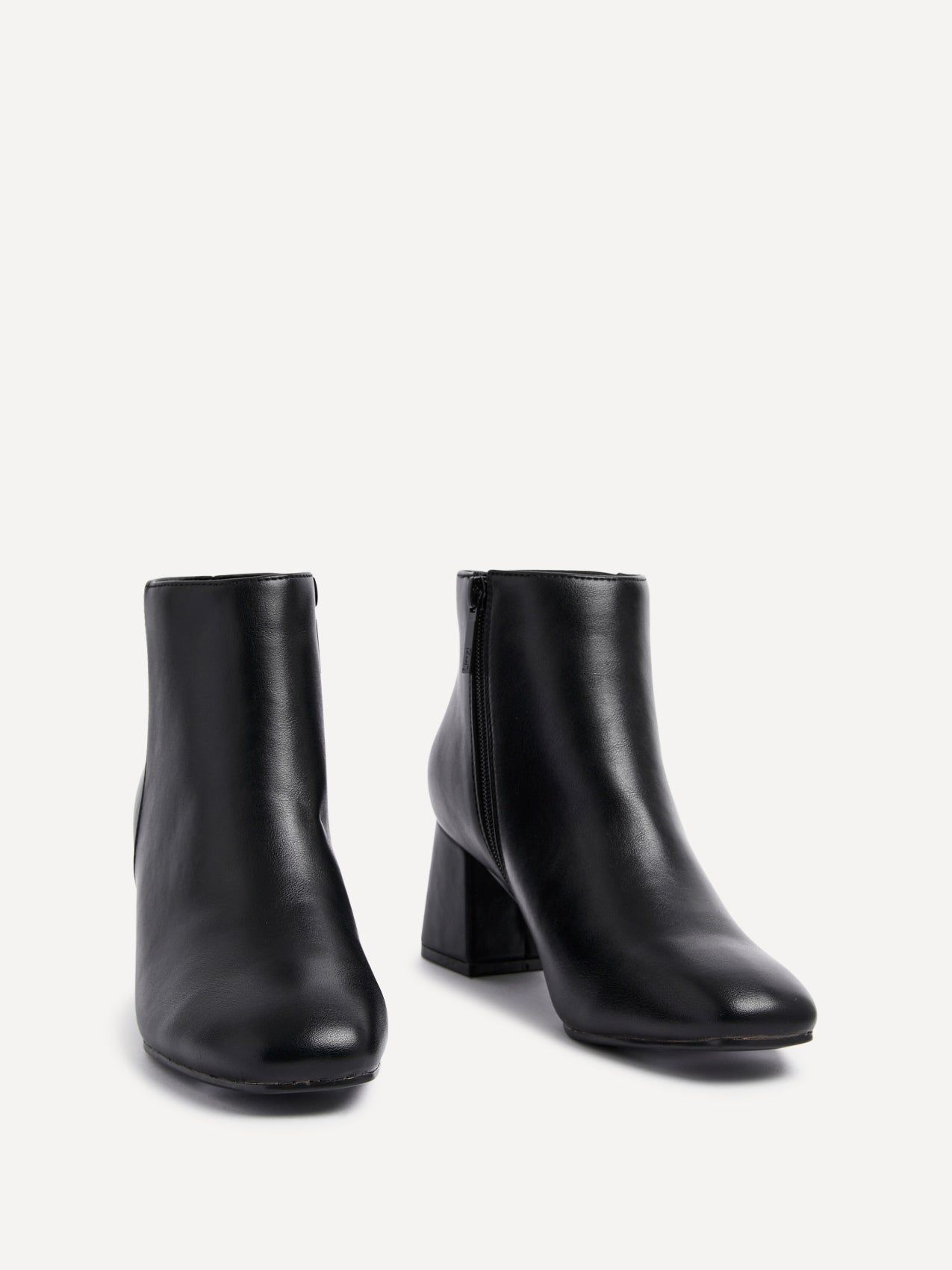 Linzi Verse Black Faux Leather Block Heel Ankle Boot image 3