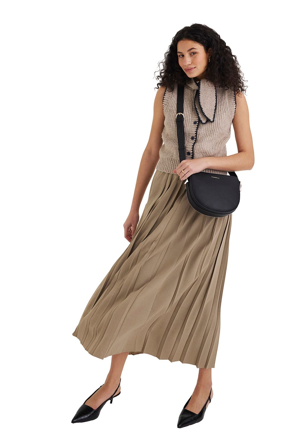 FIORELLI Etta Crossbody Plain Bag image 5