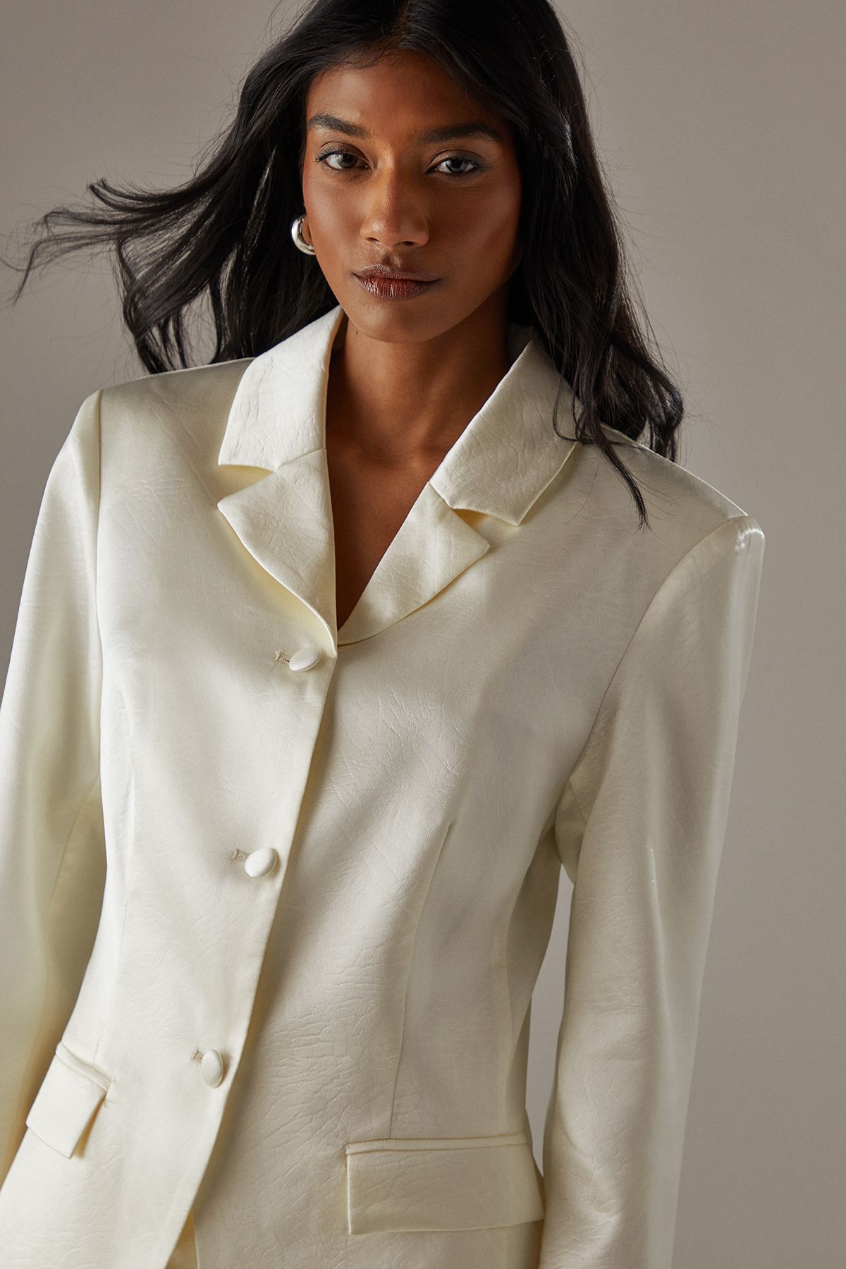 Warehouse Jacquard Satin Fitted Waist Blazer Yellow image 4