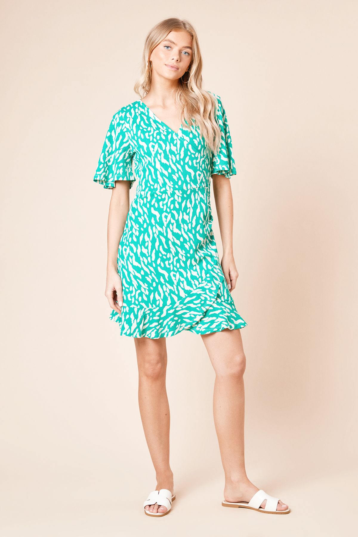 Dorothy Perkins V Neck Short Sleeve Abstract Wrap Mini Dress Green image 2