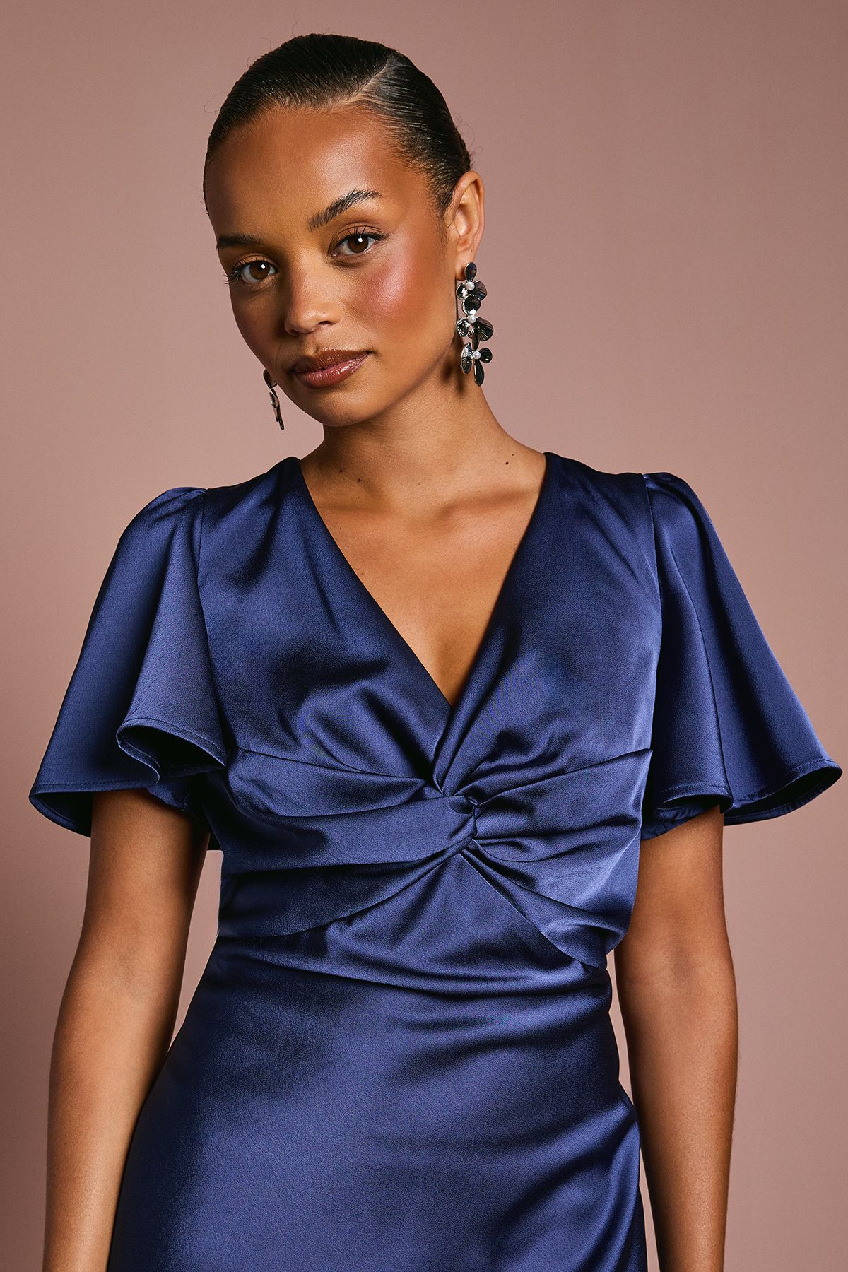 Oasis Oasis by Coast Petite Satin Twist Angel Sleeve Midi Bridesmaid Dress Navy image 4