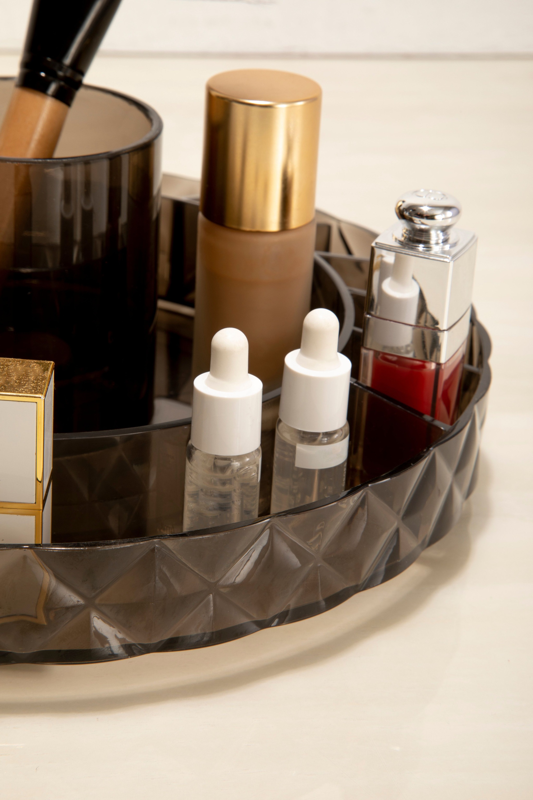 Orsina Beauty Round Revolving Cosmetics Organiser image 4