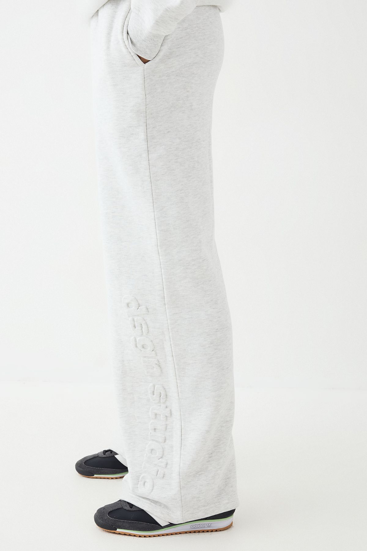 DSGN Studio DSGN Studio Embossed Wide Leg Jogger Ash Grey image 4