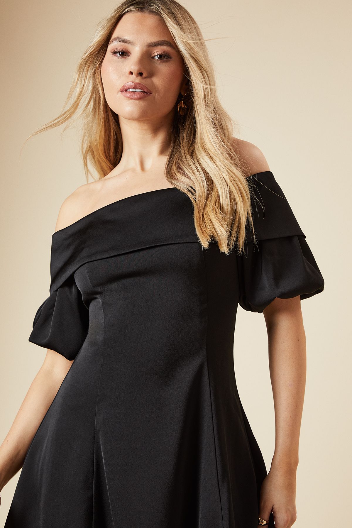 Dorothy Perkins DP Luxe Black Bardot Seamed Puff Sleeve Mini Dress Black image 4