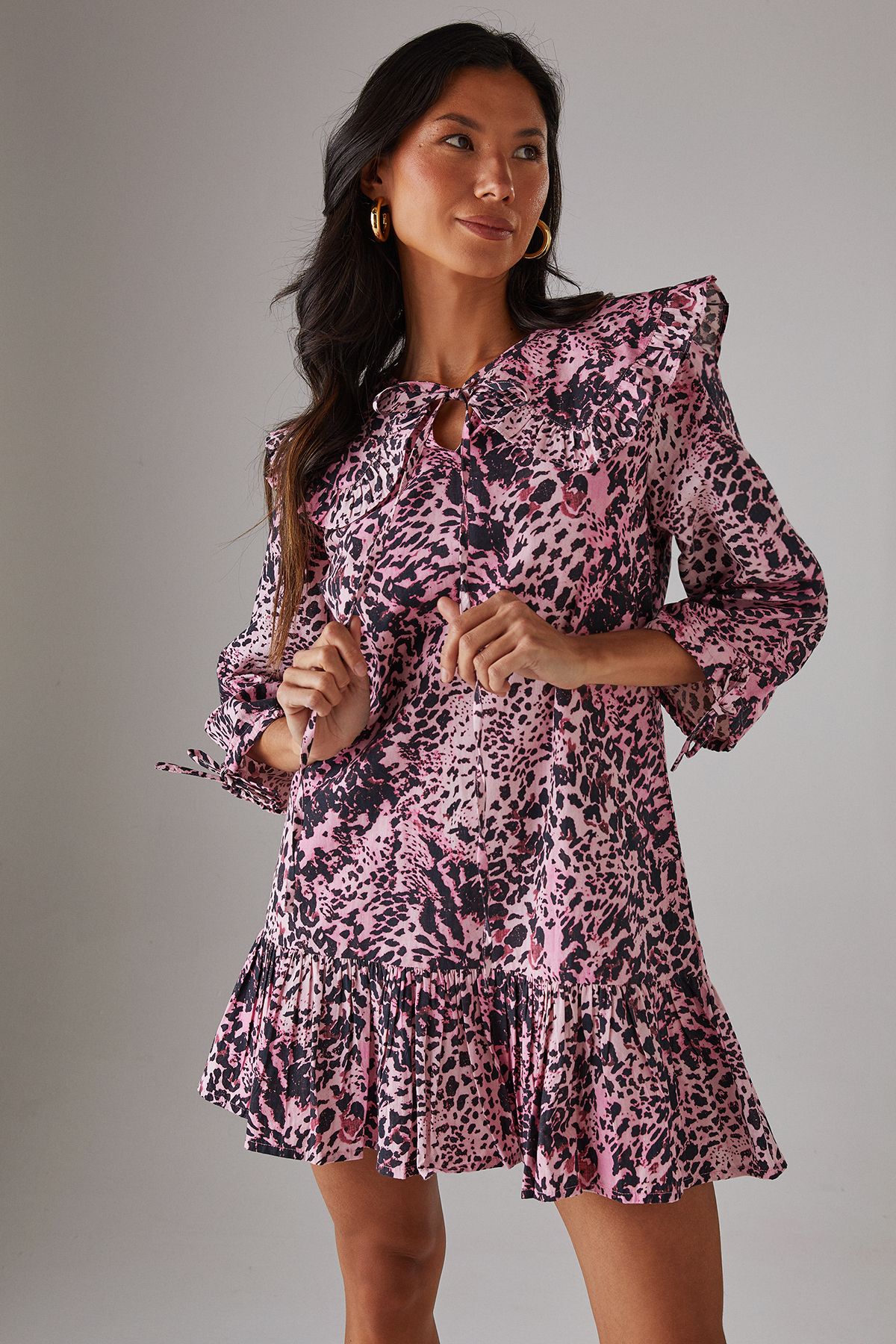 Warehouse Animal Poplin Oversized Collar Tie Detail Mini Smock Dress Pink image 1