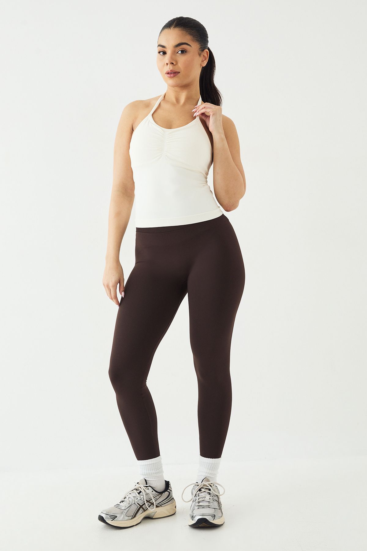 DSGN Studio DSGN Studio Sport Ultra Contour Padded Seamless Strappy Top Ecru image 3