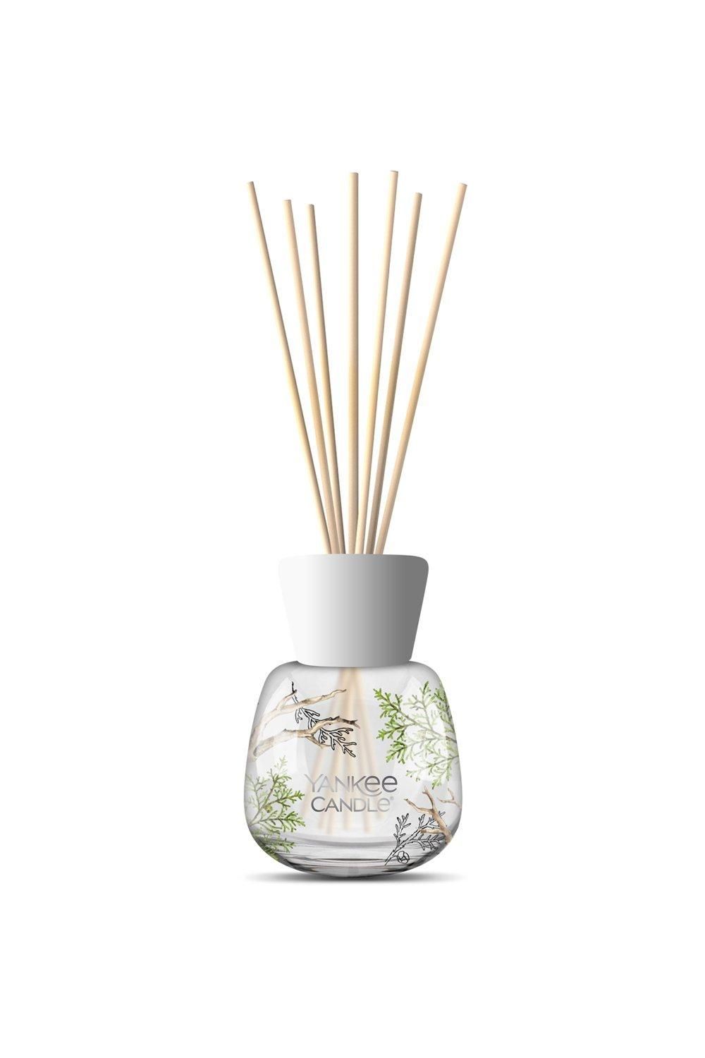 Yankee Candle Bayside Cedar Reed Diffuser Multi image 1
