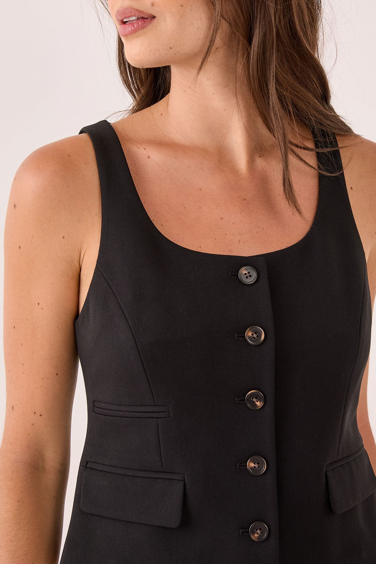 NastyGal Tailored Scoop Neck Button Through Waistcoat Black image 5