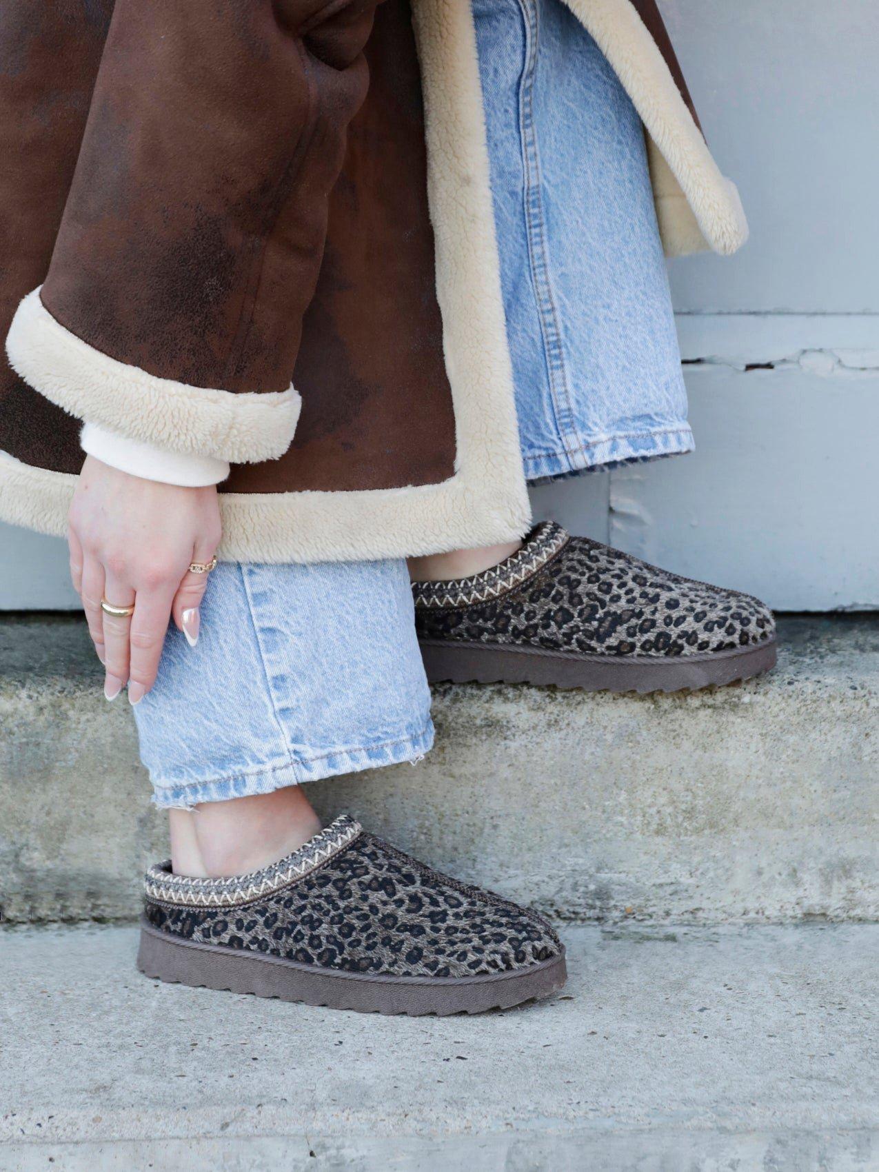 Linzi Tammy Leopard Print Slipper image 2