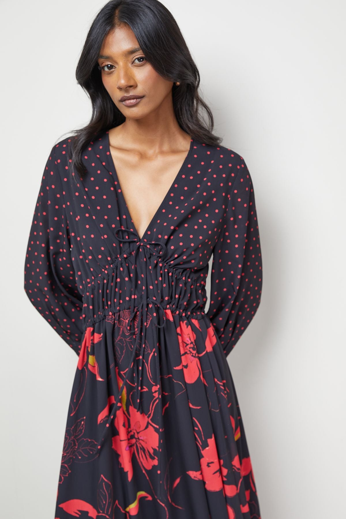 Warehouse Mixed Print Chiffon Tie Detail Midi Tea Dress Floral image 4